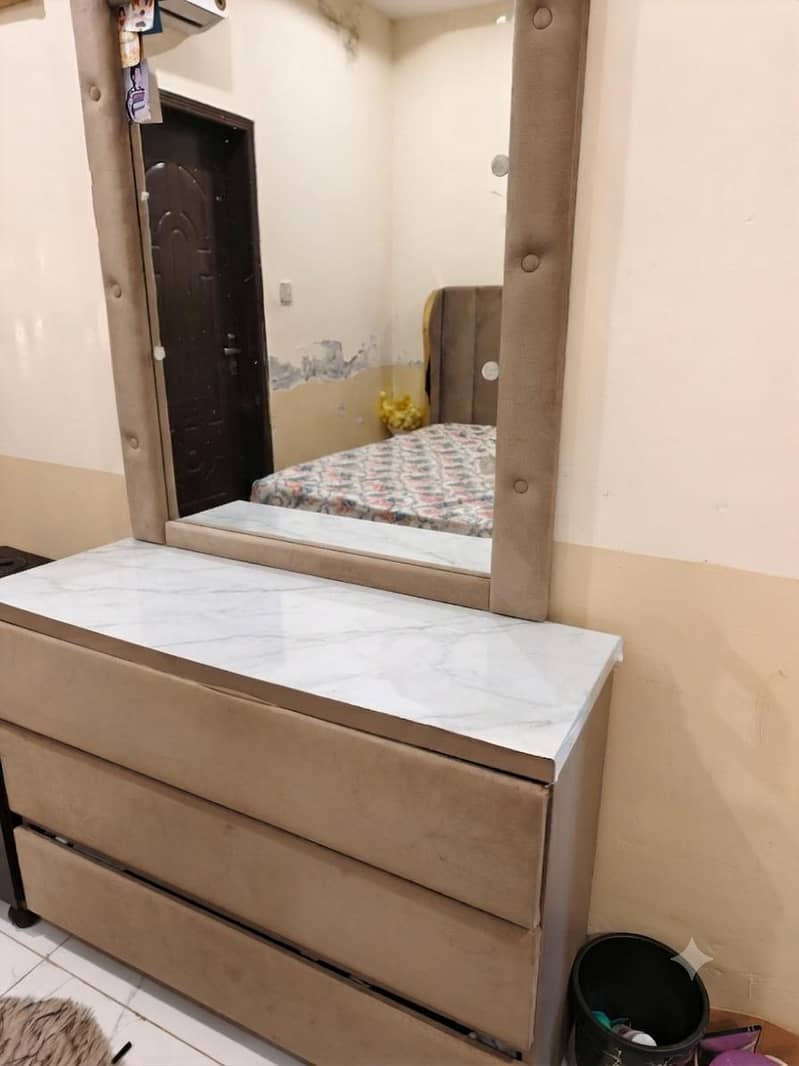 Bed Set without Mattress 1