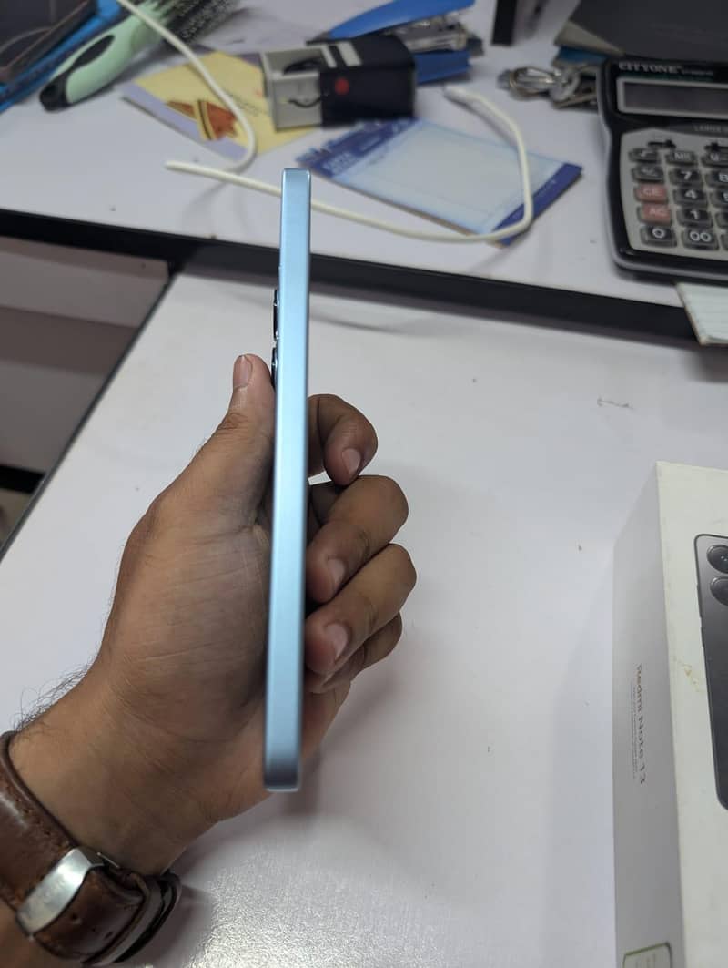 Xiaomi Redmi Note 13 4