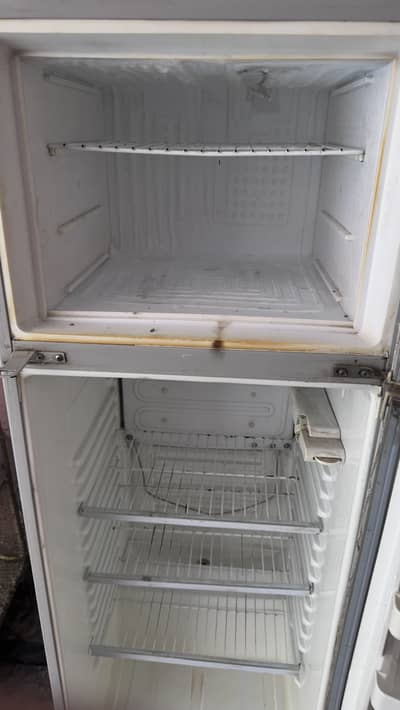 Dawlance refrigerator for sale
