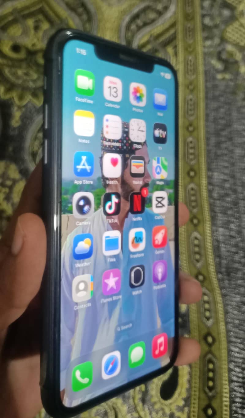 Apple iPhone 11 1
