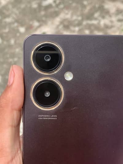 Vivo Y27 with box
