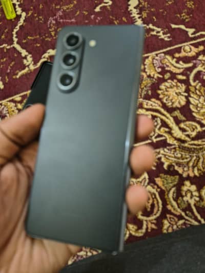 Samsung Mobile Z Fold 5 contact on 03091277721