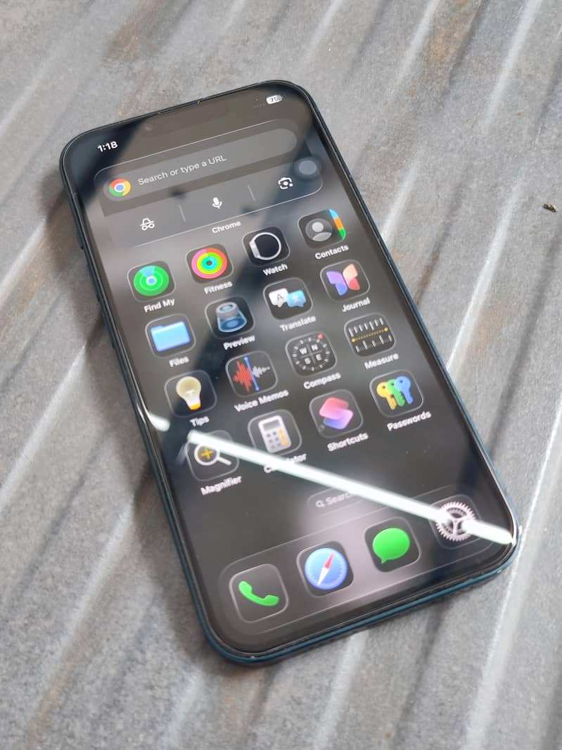 Apple iPhone 13 1
