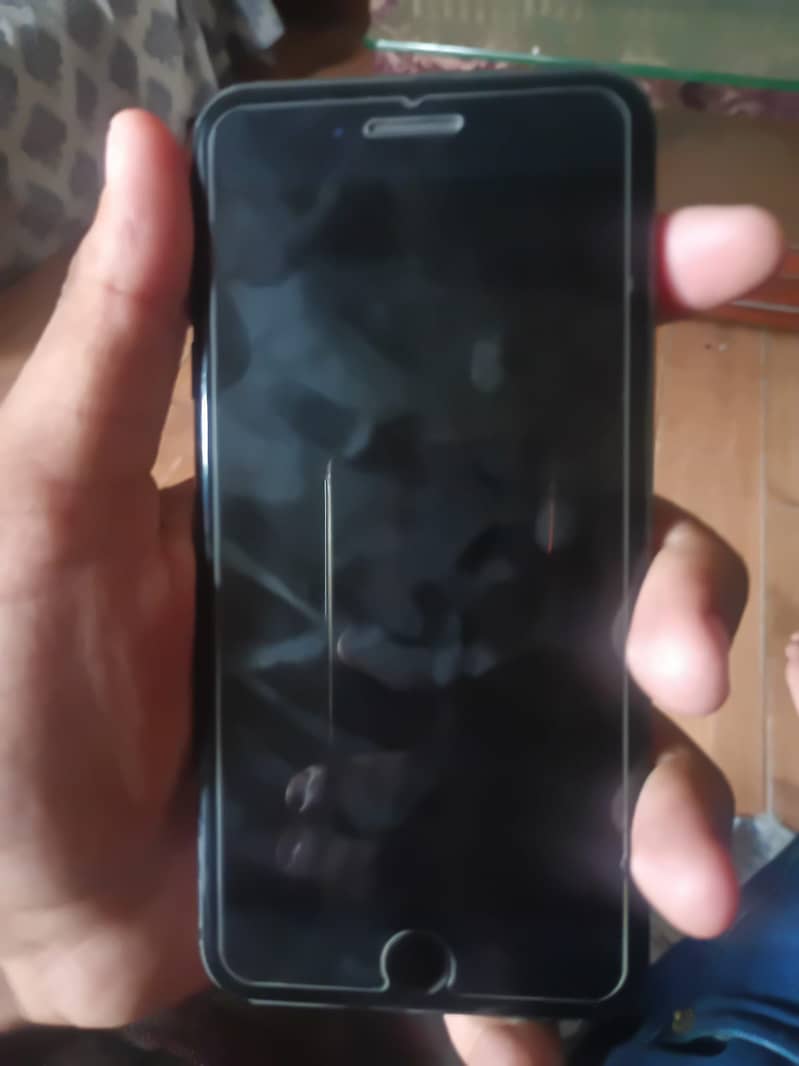 Apple iPhone 7 Plus 2