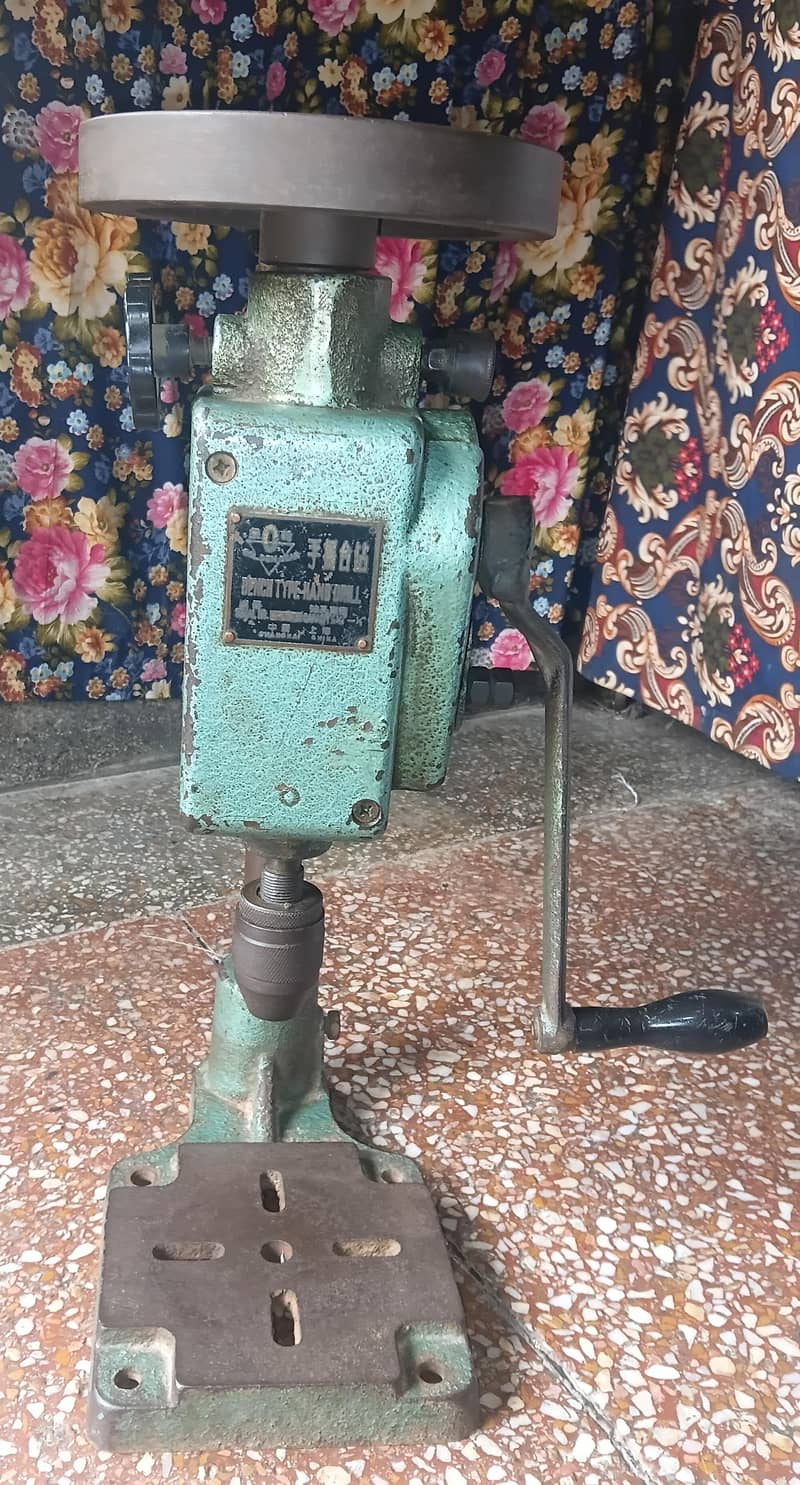 bench type hand drill machine 2