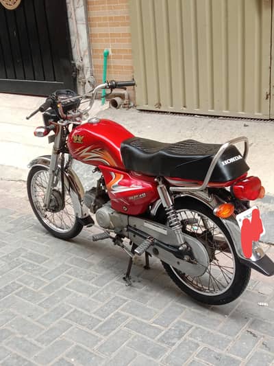 Road Prince RP 70 Classic 2020 | Neat & Clean
