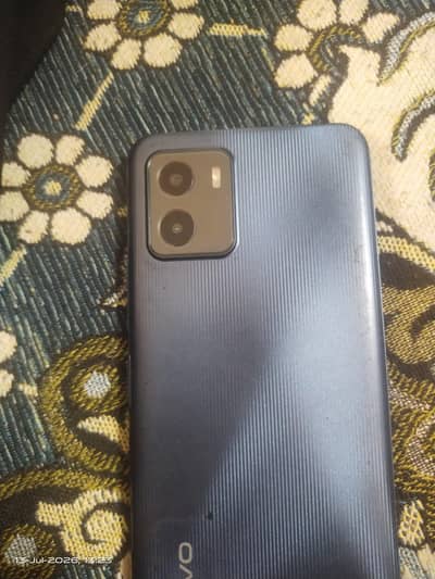 Vivo Y15s