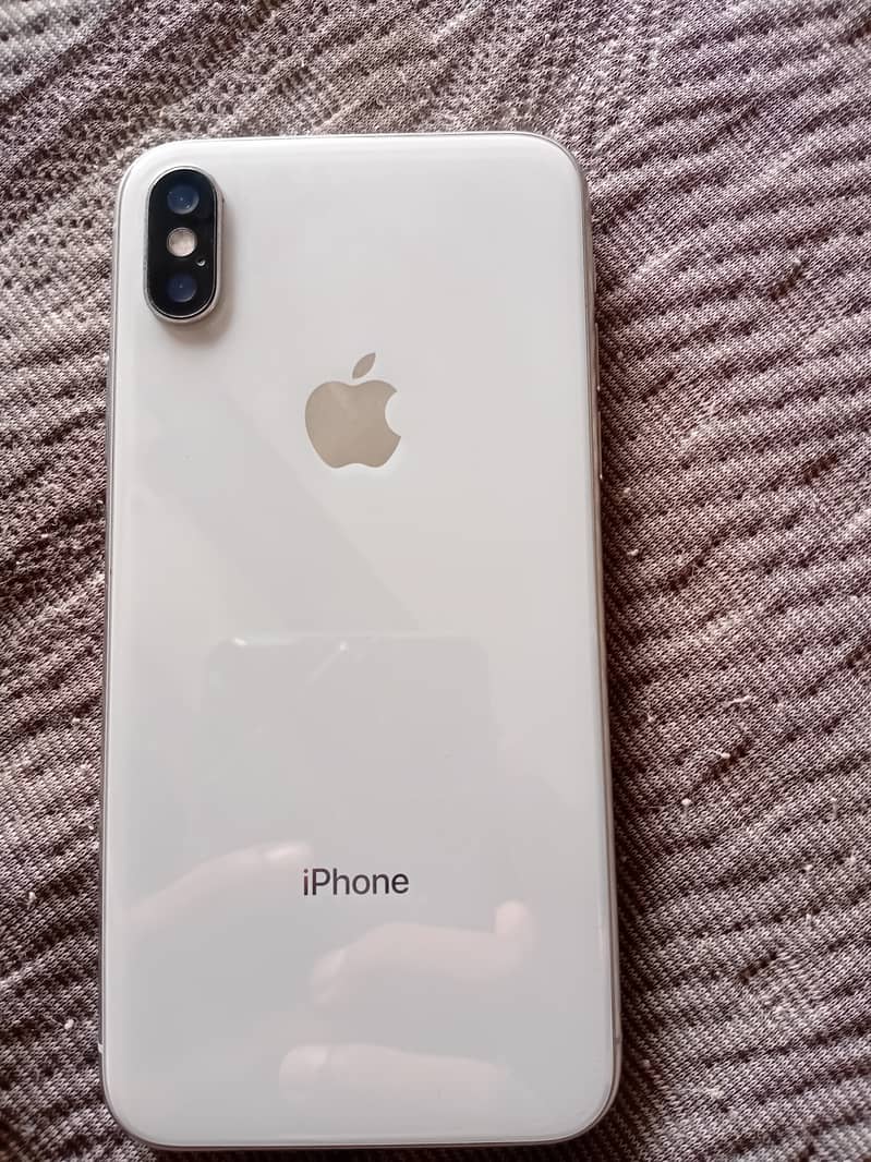Apple iPhone X 3