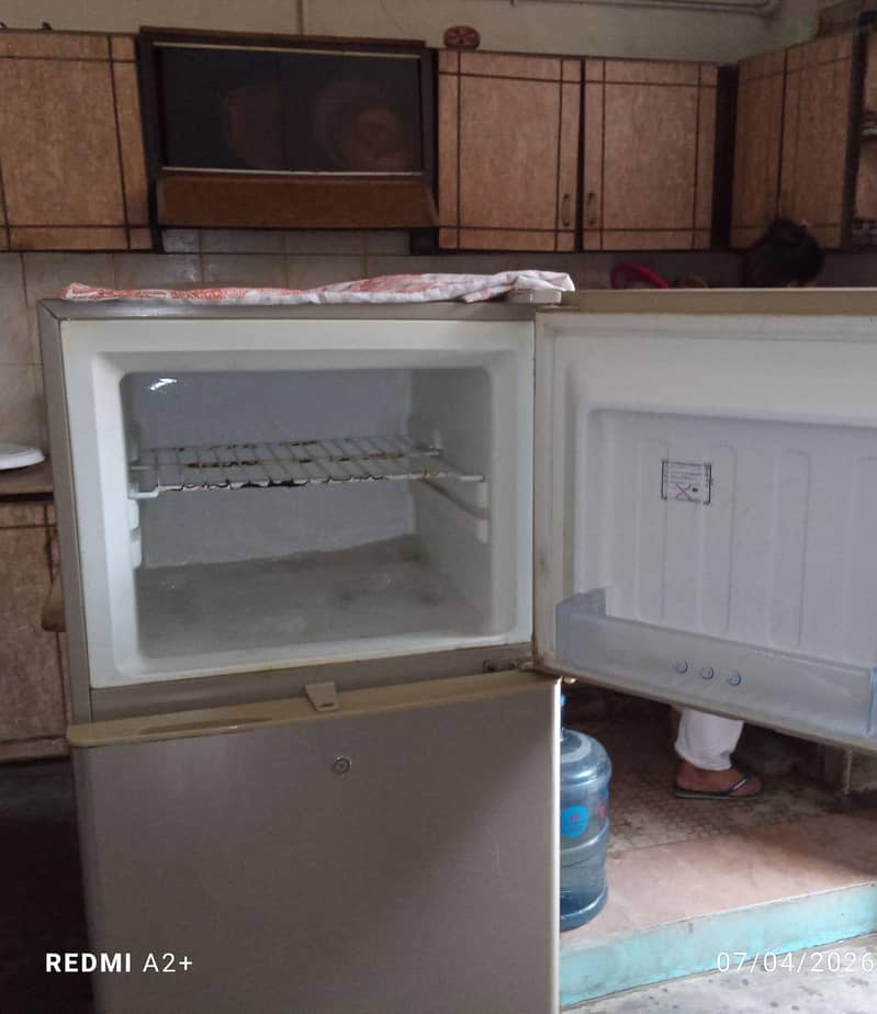 used refrigerator 0