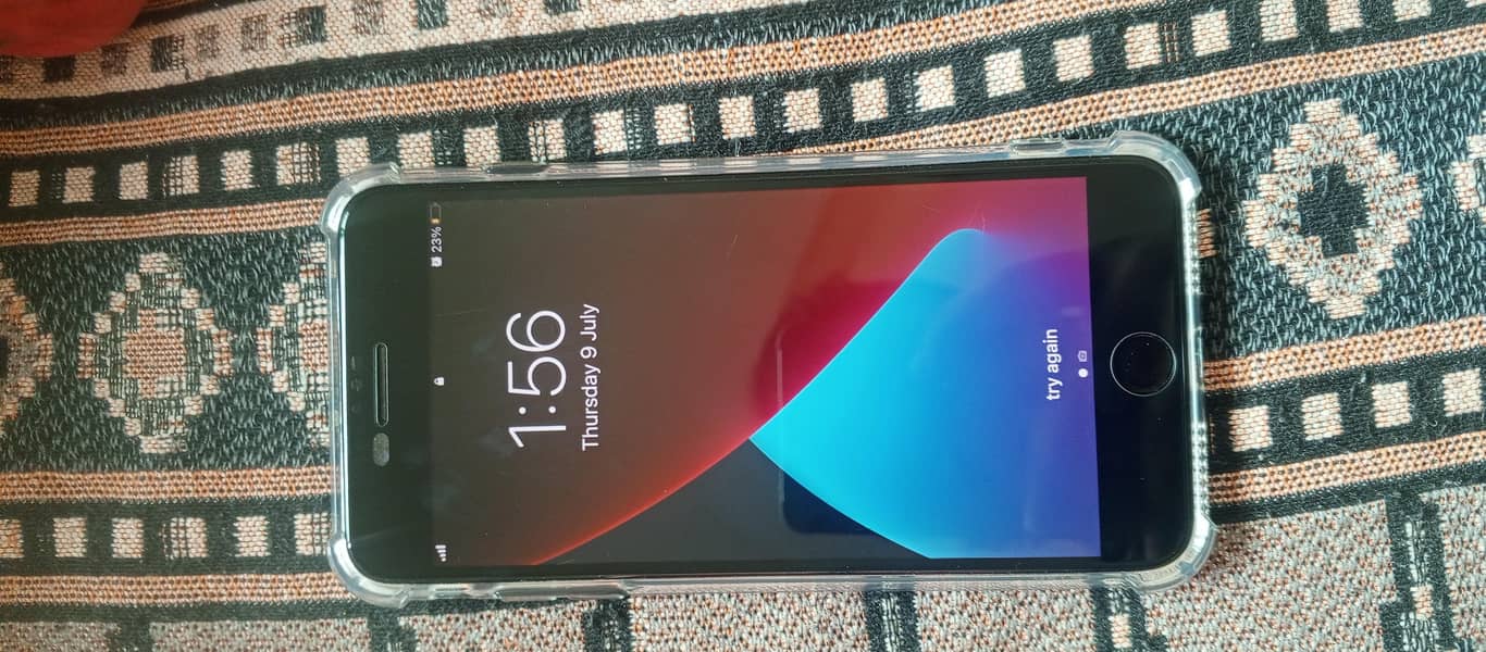 Apple iPhone 7 Plus 0