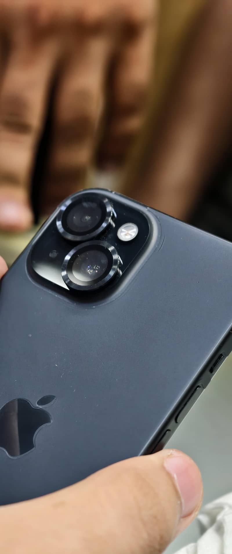 Apple iPhone 15 3