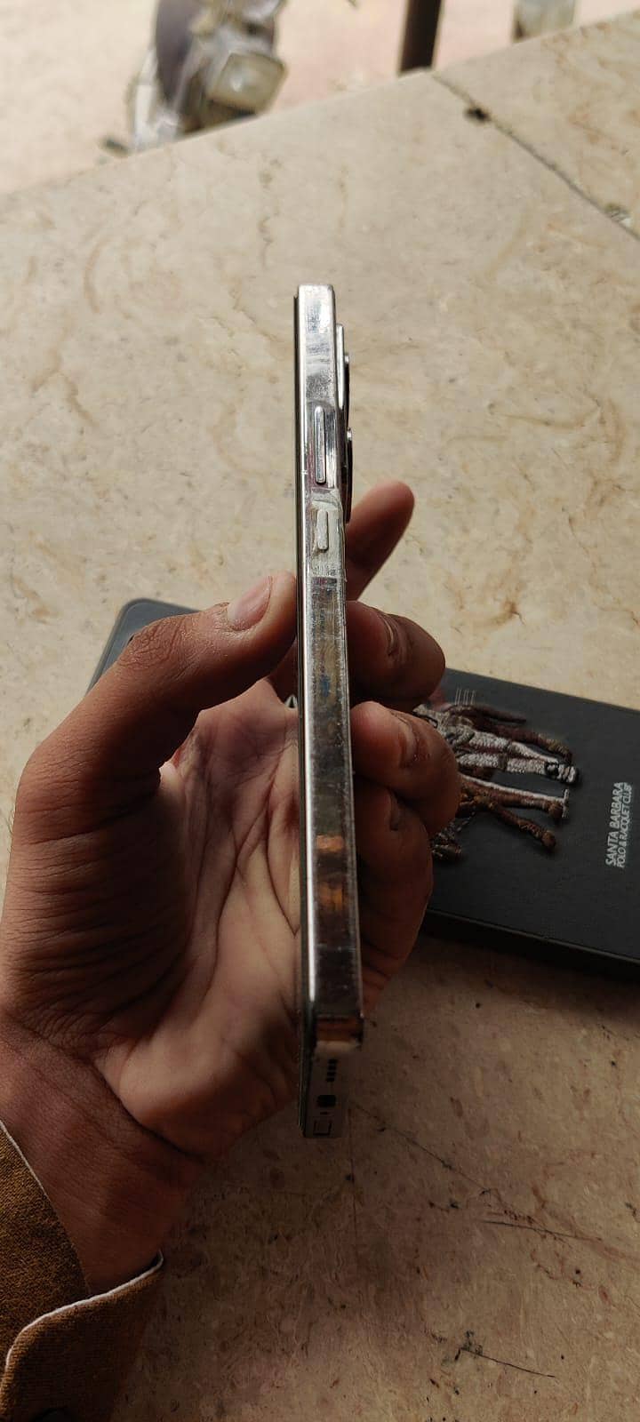 Infinix Note 40 4