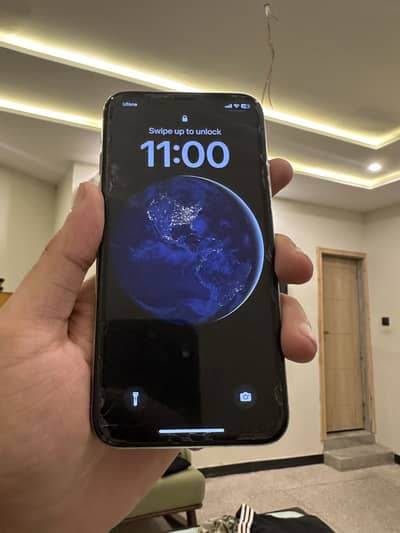 Antique Apple iPhone X
