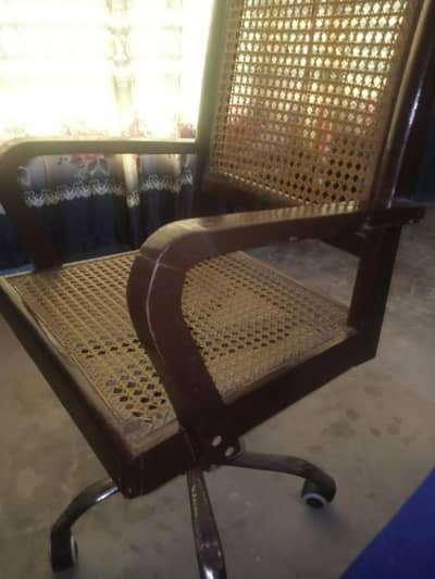 office revolving chair wooden