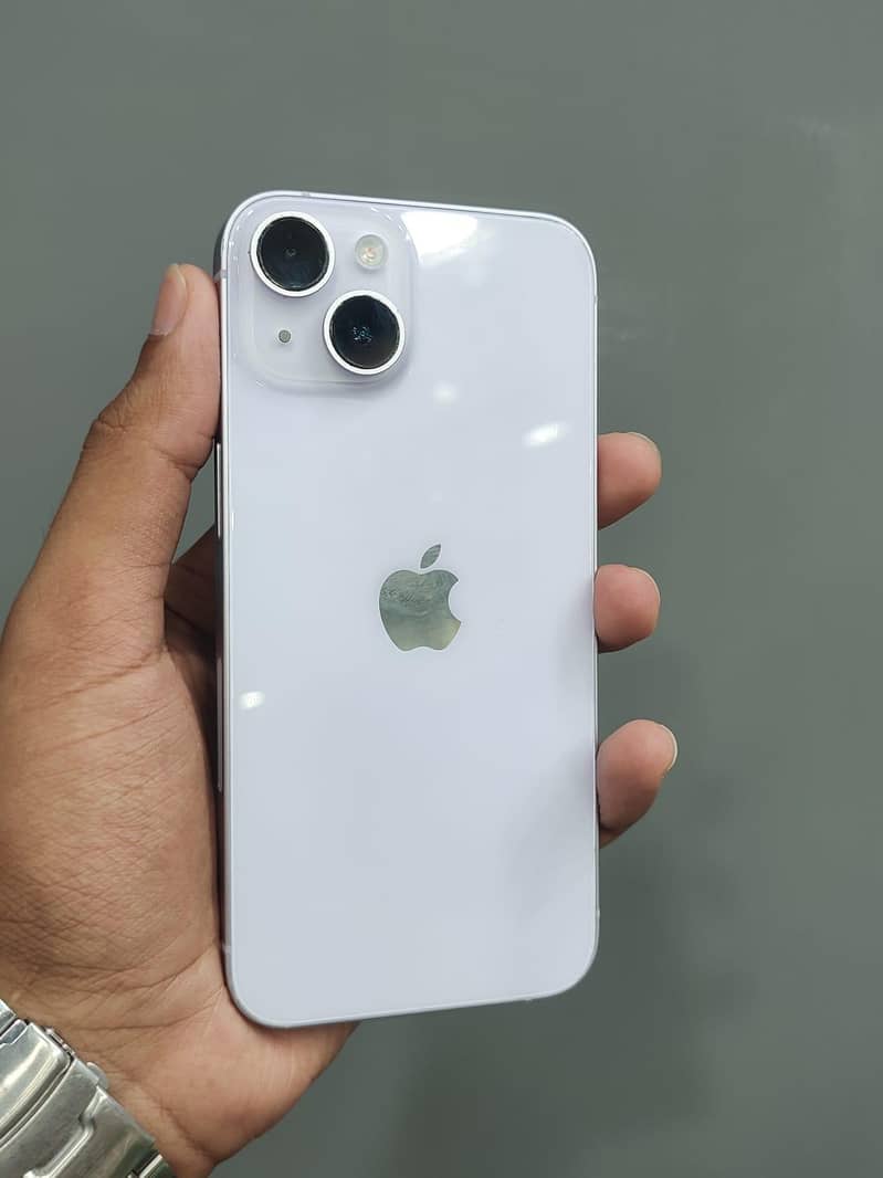 Apple iPhone 14 3