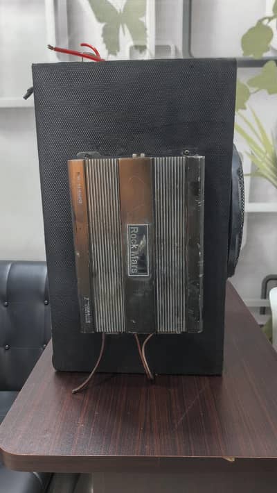 koi damag ni ha achi condition ha 12 inch speaker ha boffer ma