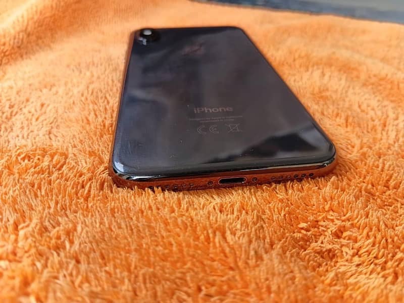 Apple iPhone X 0