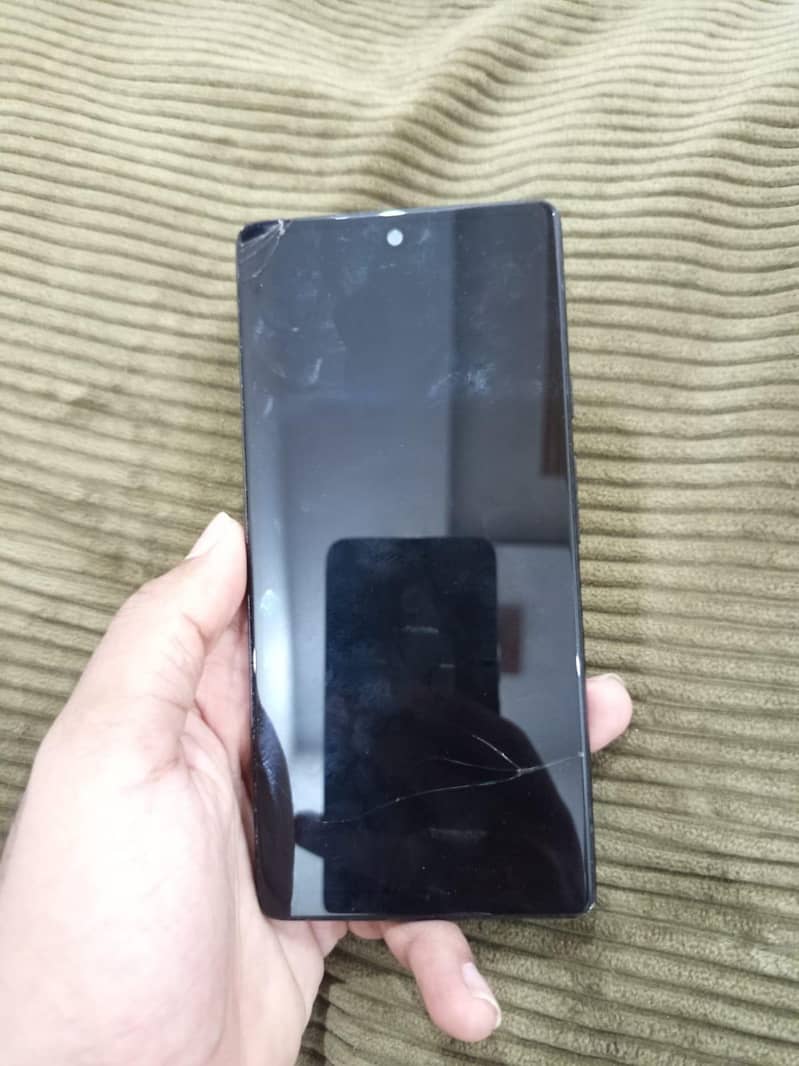 Google Pixel 6 4