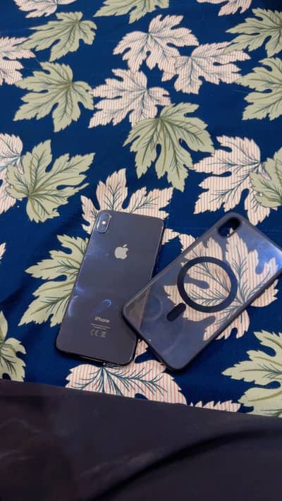 Apple iPhone XS Max official pta approved phone 10/10 condition