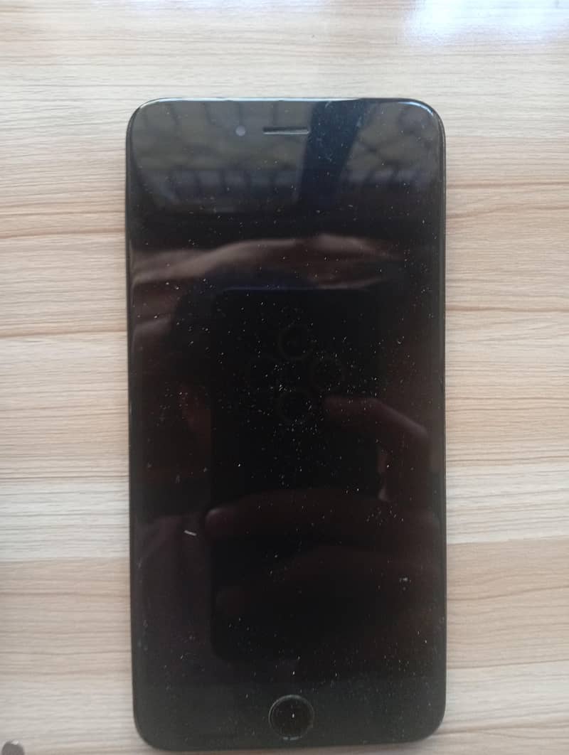 Apple iPhone 6 Plus 0
