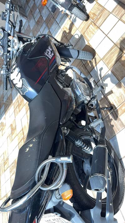 Yamaha 125 G just like brand new 10/10 condition