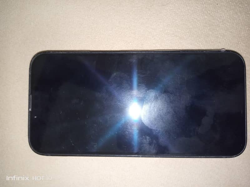 Apple iPhone 14 4