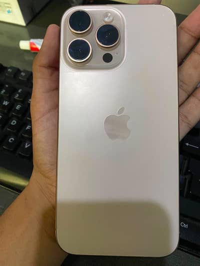 Apple iPhone 16 Pro Max