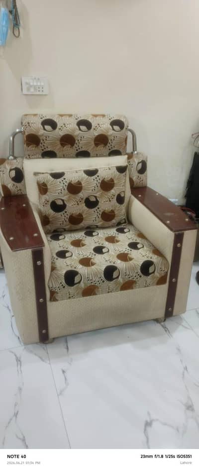 Sofa set
