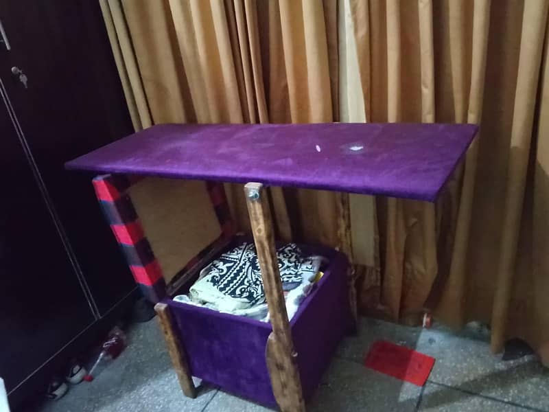 foldable iron stand 0