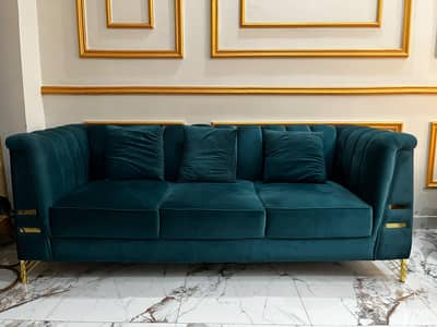 Customized sofas for sale
