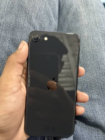 Apple iPhone SE