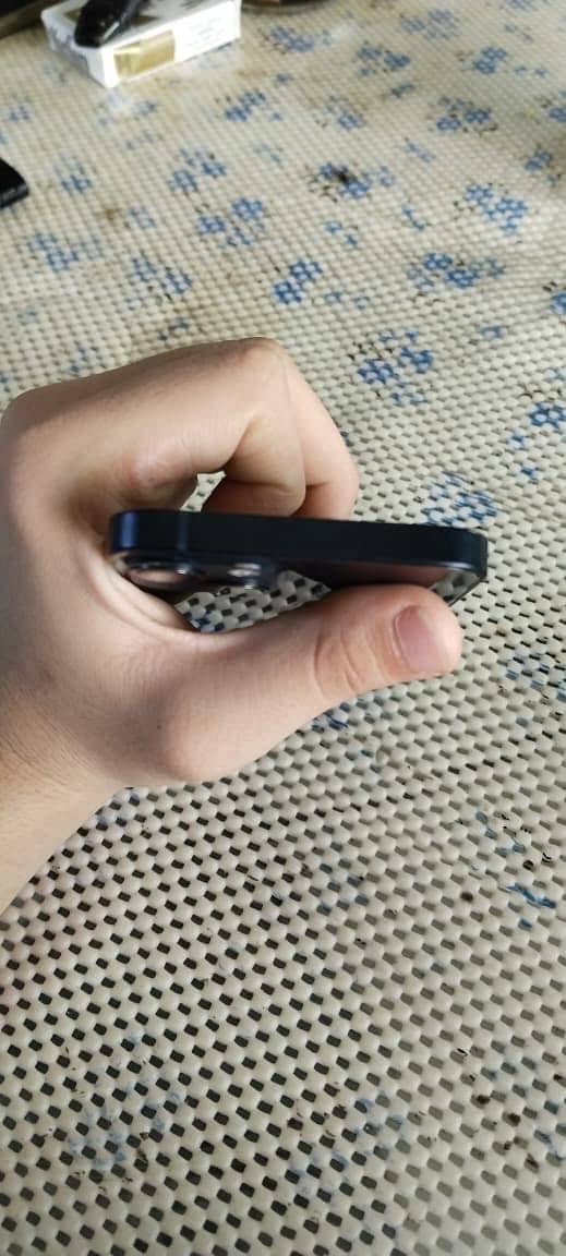 Apple iPhone 13 6