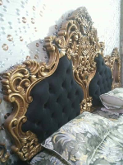 Royal Style Bedroom Set for Sale | Bed + 2 Side Tables + 2 Mirrors