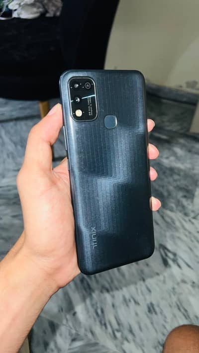 Infinix Hot 11 Play