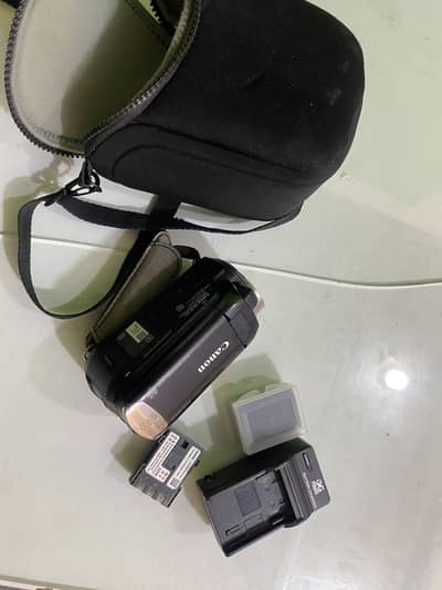 Canon HFR11