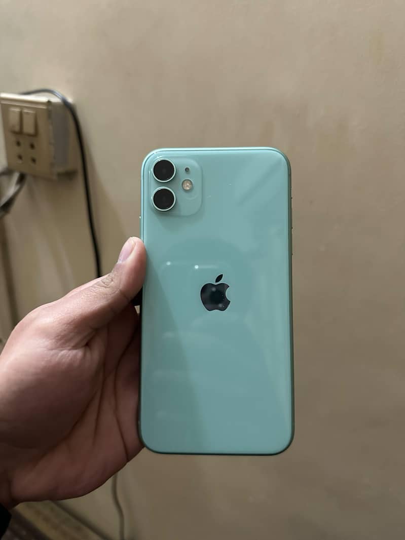 Apple iPhone 11 0