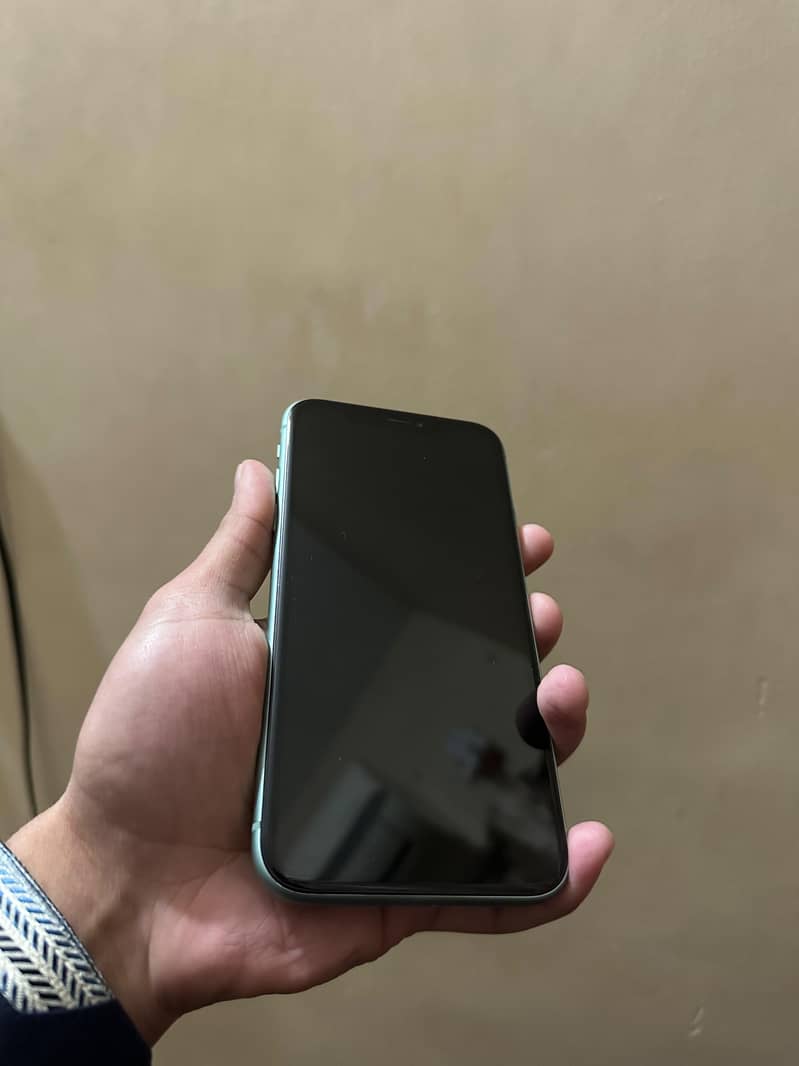 Apple iPhone 11 11