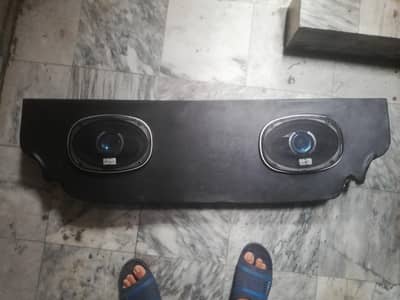 Speaker and cars speaker