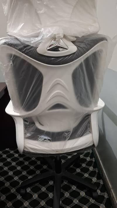 Mercedes New Chair FOR gaming and Office Chair