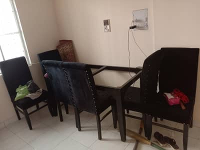 6 chairs dining with frame
