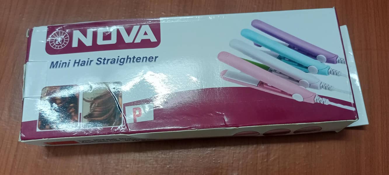 mini straightener 0