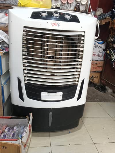 ST ROOM AIR COOLER GOOD CONDITION LONG THROUGH COOPER MOTOR