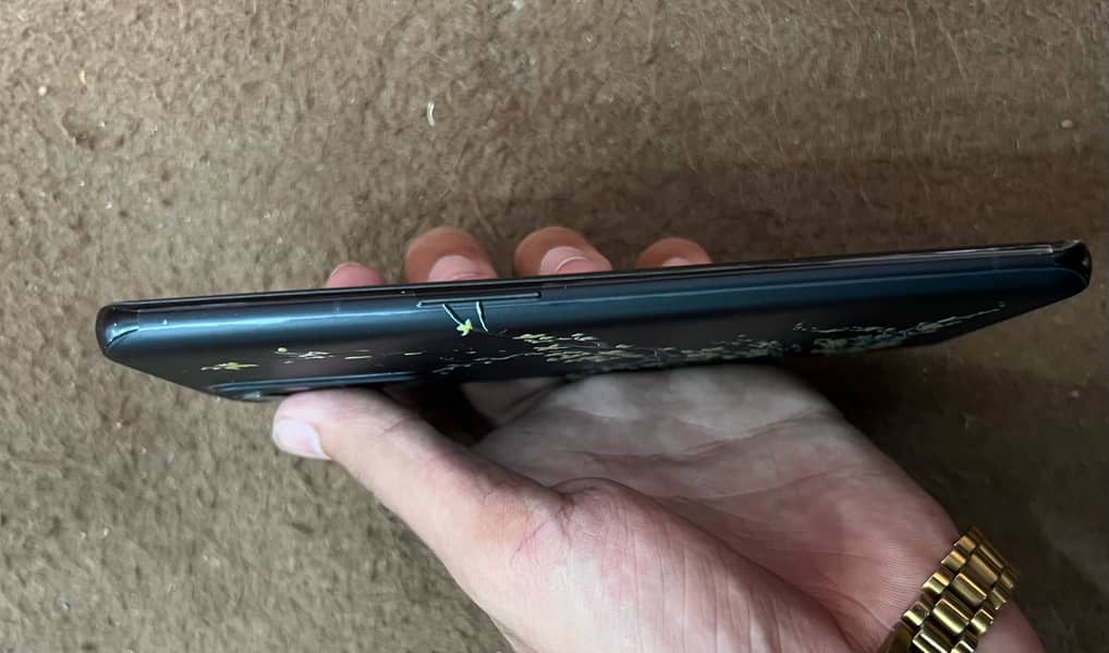 One Plus 9 Pro 5G 1
