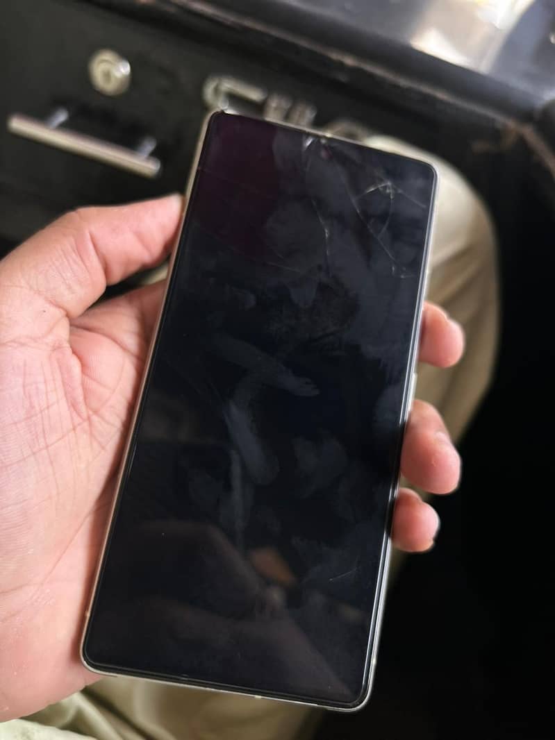 Google Pixel 7 3