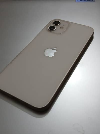 Apple iPhone 12