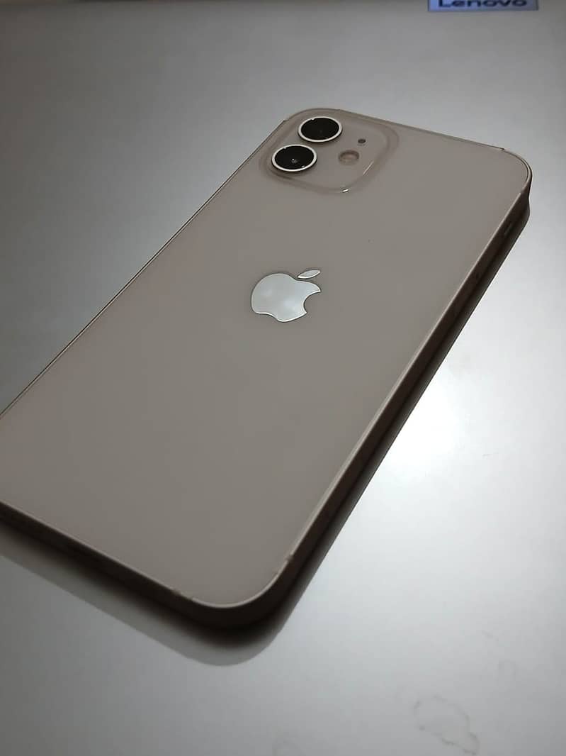Apple iPhone 12 0