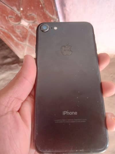 Apple iPhone 7