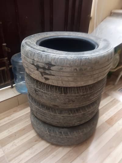 07 tyres, 15 inch mix condition mix brand dunlop etc