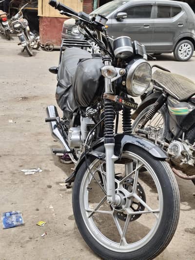 Suzuki Gs 150