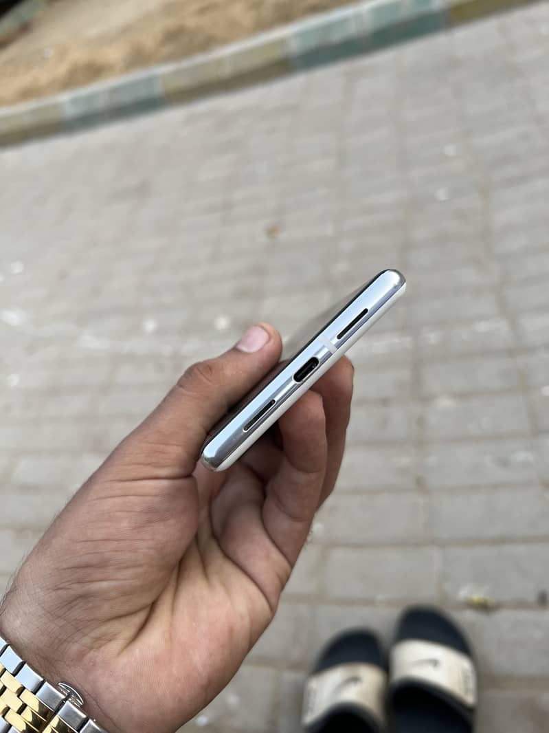 Google Pixel 6 Pro 2